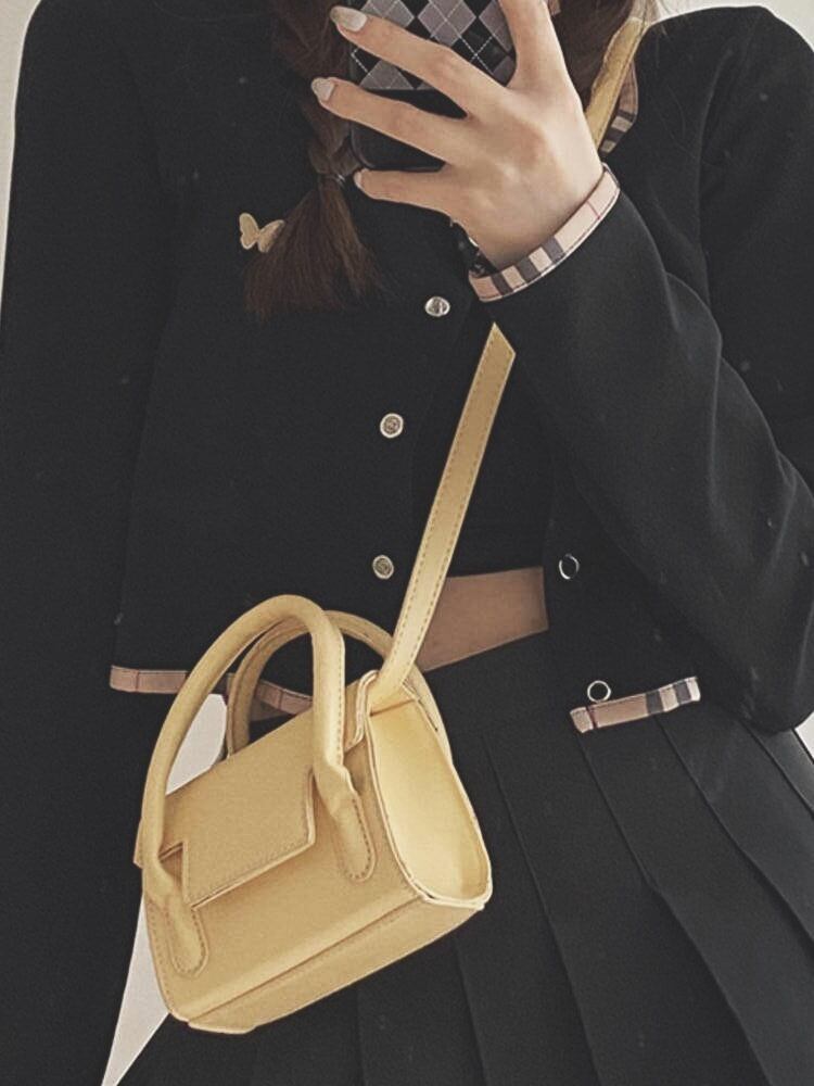 変形フラップミニショルダーバッグ かわいい きれいめ シンプル コンパクト カラバリ豊富 大きいサイズ 韓国 CH4944