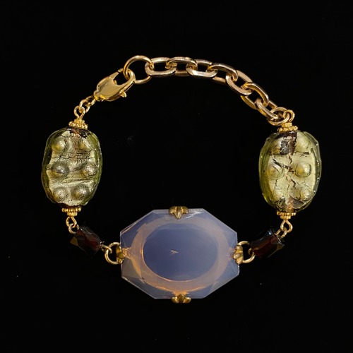 Purple & green beads bracelet