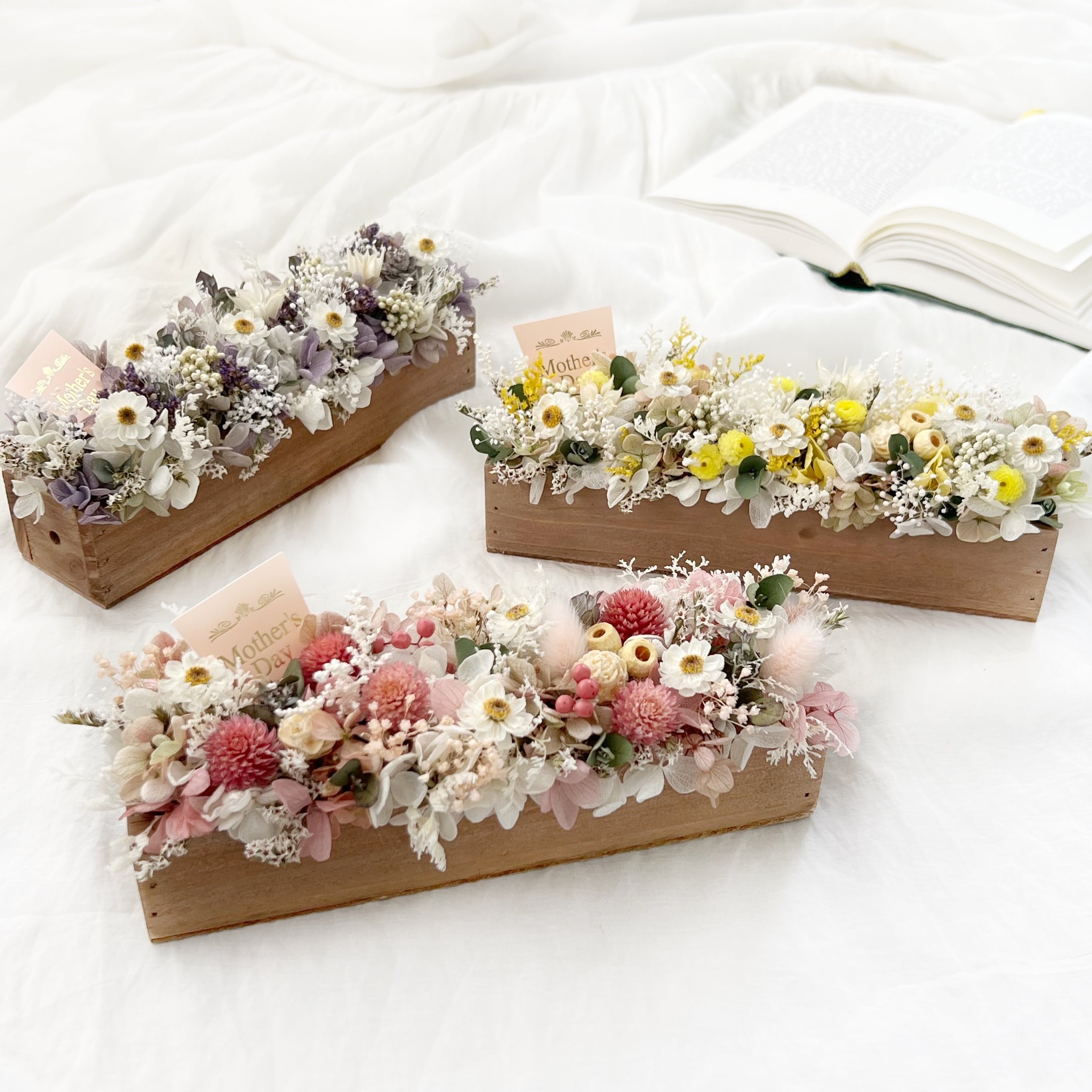 選べる3色 バトンアレンジ プリザーブドフラワー アレンジメント