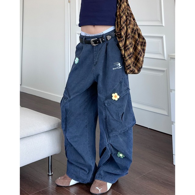 flower embroidery point cargo denim　フラワー刺繍ポイントカーゴデニム　J0878