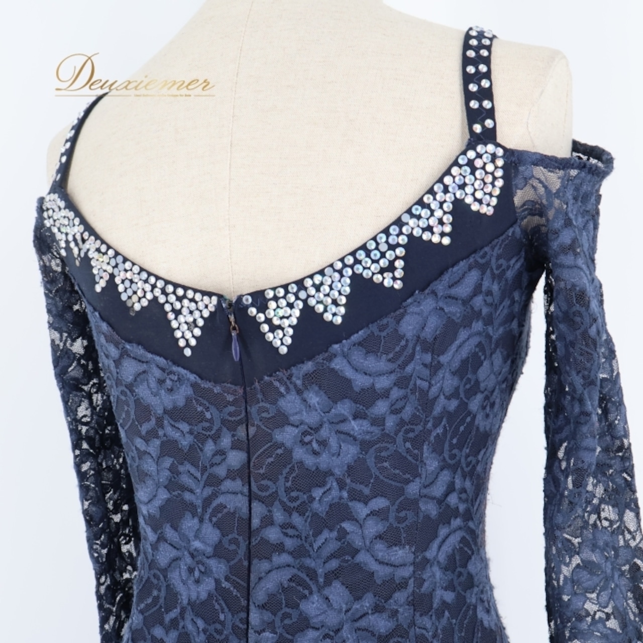 社交ダンス 衣装 スタンダードドレス ドレス ワンピース 紺 高級感 上品 フリル レース お洒落 ネイビー系 パーティ 軽やか 優雅 フェミニン クラシックスタイル