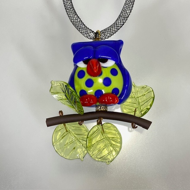 ベネチアンガラス　ペンダントネックレス　チョット不機嫌なフクロウ　青