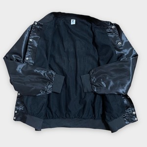 【VARSITY】UCA  CHAMPIONSHIP スタジャン チアリーディング 刺繍ロゴ ワンポイント バックロゴ LARGE US古着