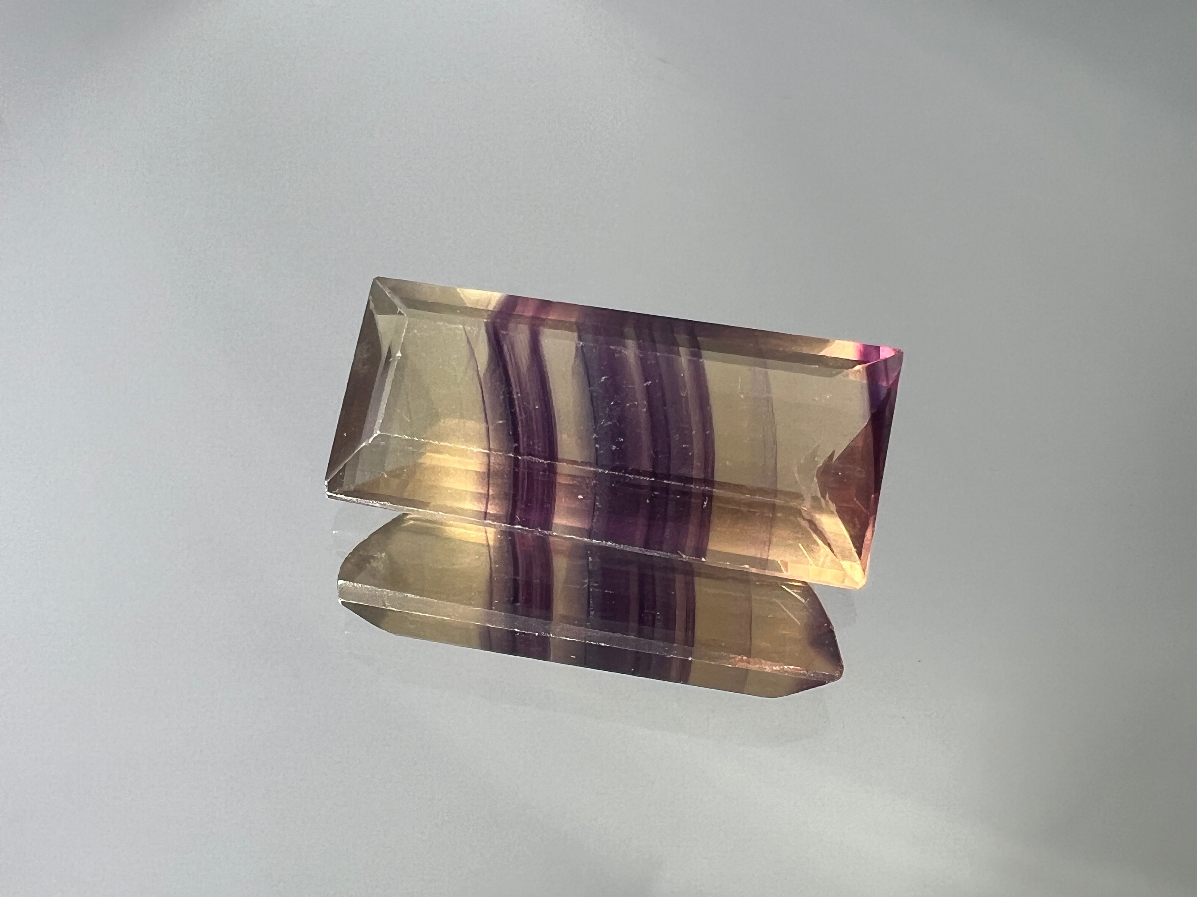 バイカラーフローライト 13.7ct [A2-54-3176F20] | differencee 