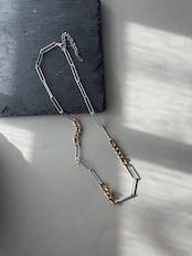 コンビラインネックレス