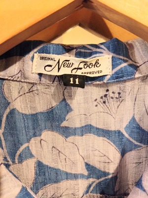 ブルーストライプ椿柄レトロワンピース/ニュールック日本製古着服NEWLOOKMADEINJAPAN