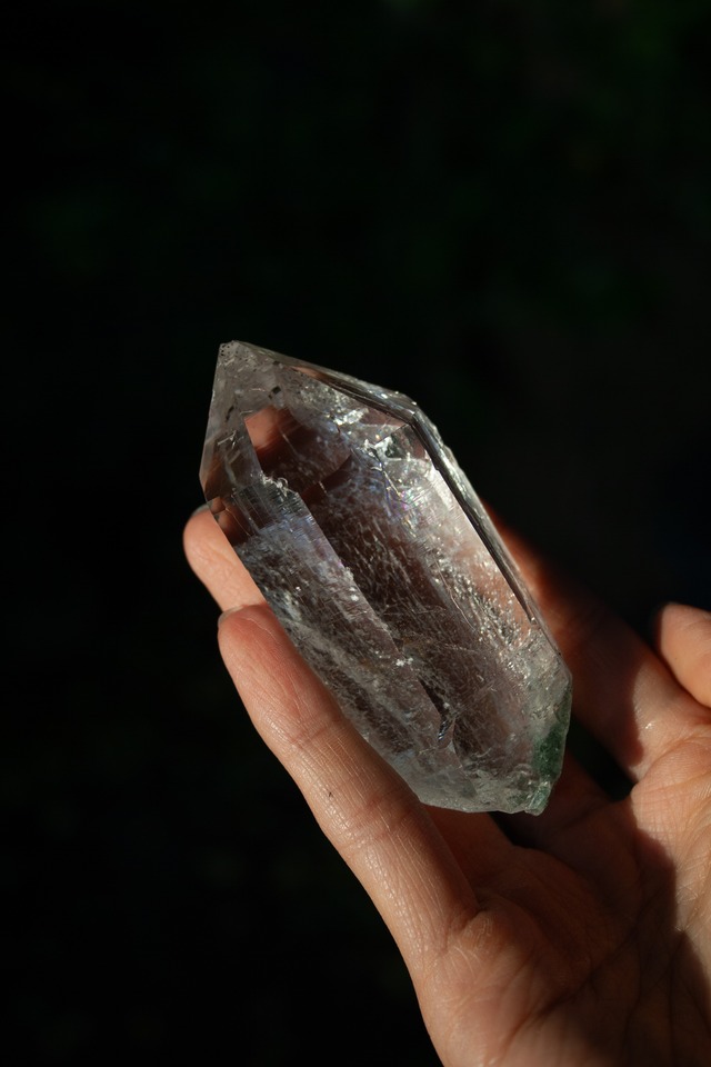 マニハール産ヒマラヤ水晶ポイント [カテドラル・クローライト・アナテース] | Ayodhya crystal