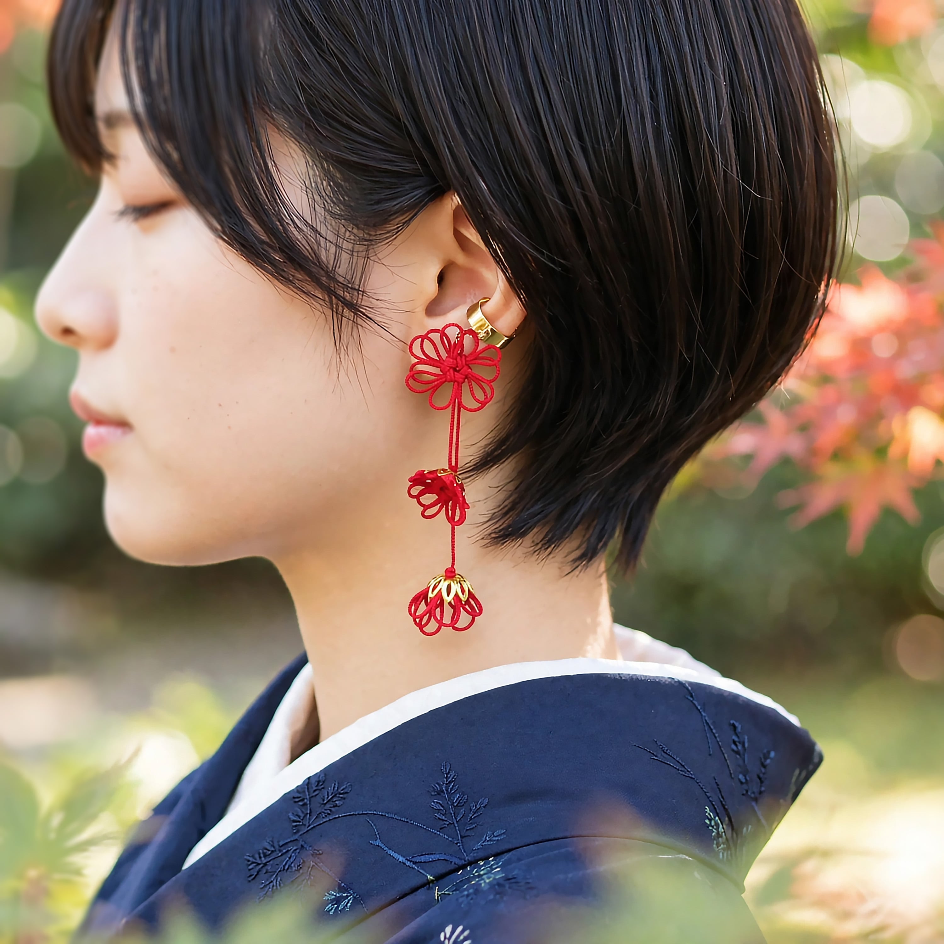 飾り結びかたっぽイヤーカフ「時の色いろ・点」【軽量】浴衣・着物・普段使いに。