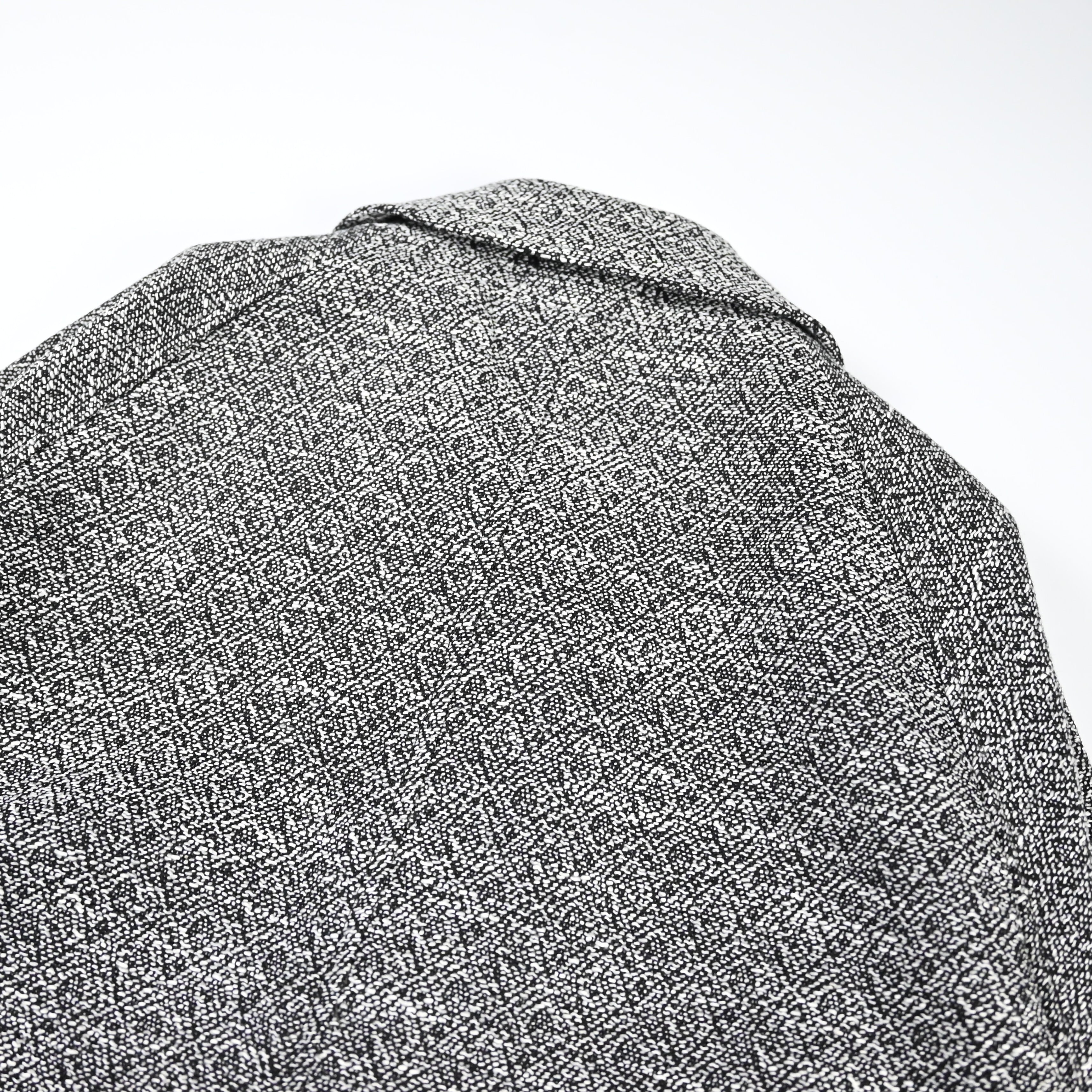 INTERIM / DOUBLE SIDED JACQUARD TWEED DEADSTOCK HYPER BIG HUNTING