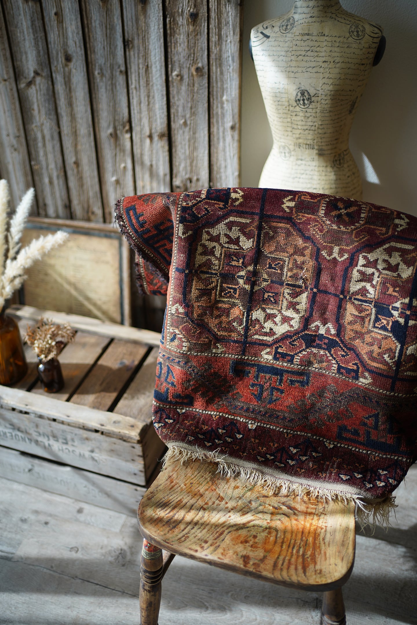 168】Antique Afghan Baluch rug 1900's | ヴィンテージラグ専門店