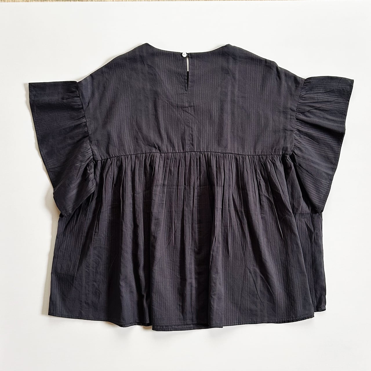 Cotton dobby gather blouse (charcoal)