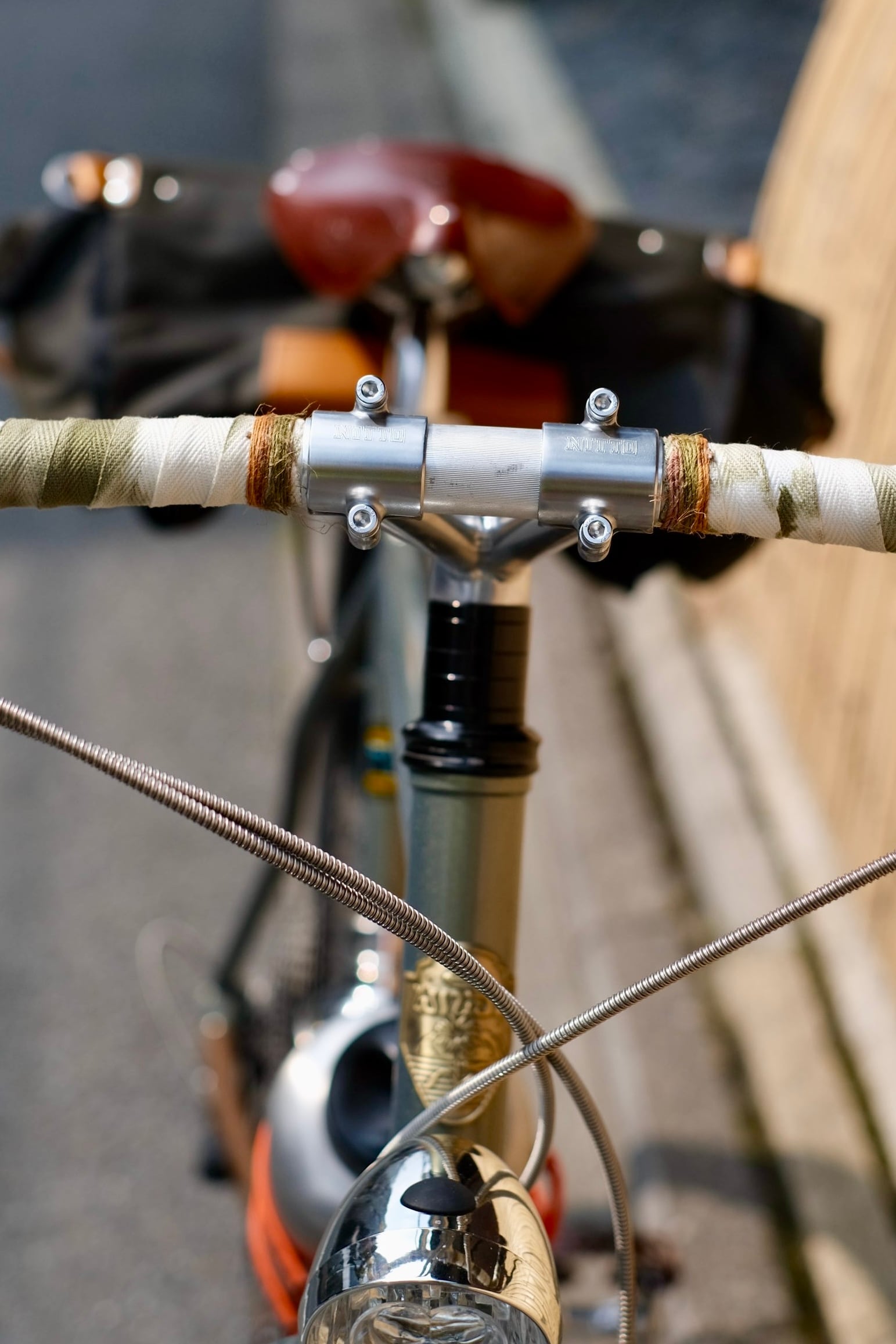 日泉ケーブル】ネイキッドメタルアウター 2m (ブレーキ&シフト用