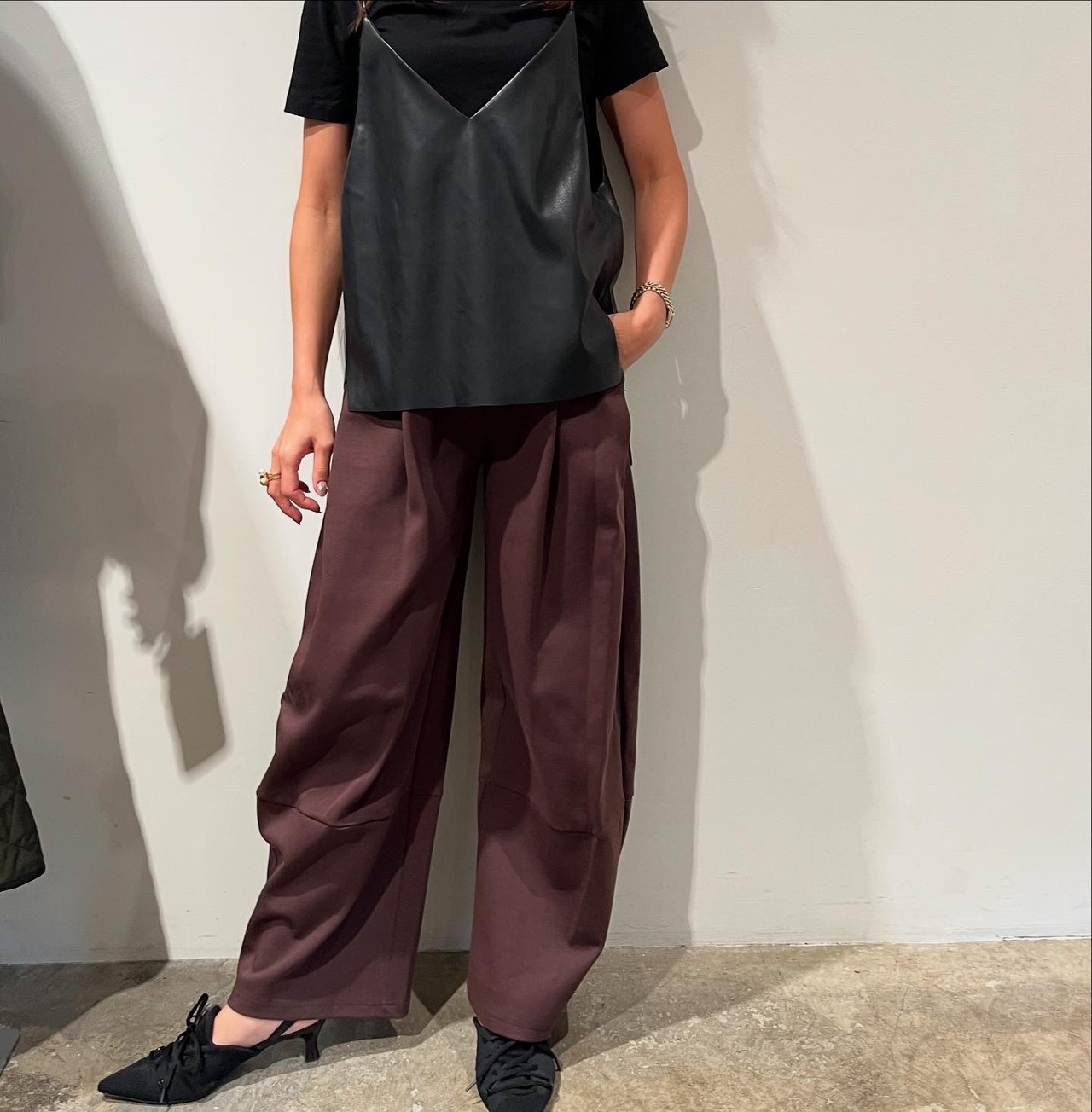 ルギバ lugiva tokyo  ポンチワイドカービーパンツ