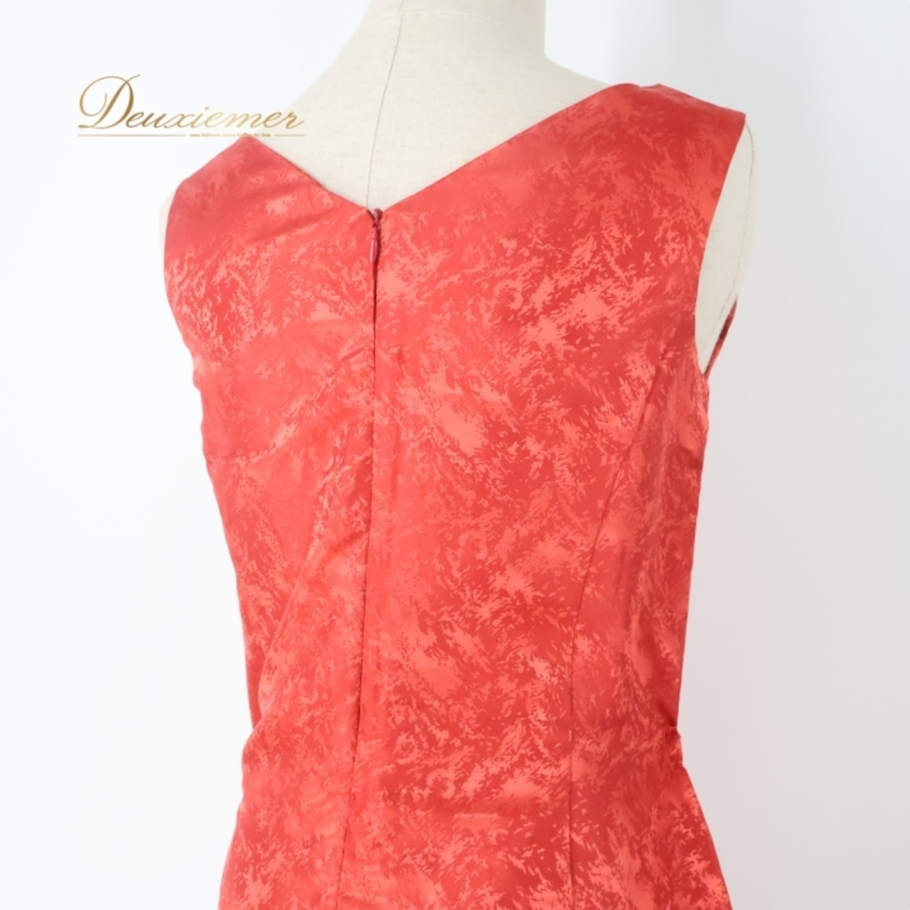 フラダンス 衣装 ワンピース ドレス レッド系 赤 光沢 高級感 ノースリーブ ハワイアン アロハ フラ ダンス レッスン 練習 華やか 鮮やか 上品 大人っぽい フレアスカート かわいい おしゃれ エレガント エレガントドレス 上品 赤色 ワンピースドレス 光沢感 フラダンス衣装 レディース 練習用 おしゃれワンピース