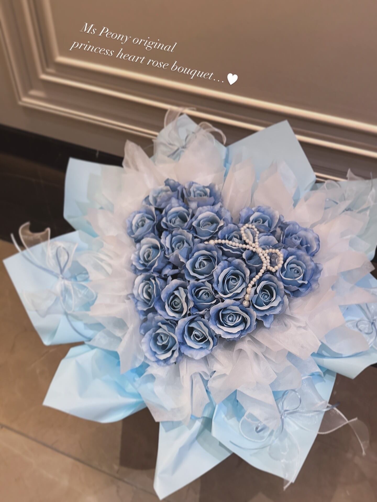 princess heart rose stand bouquet | Ms Peony