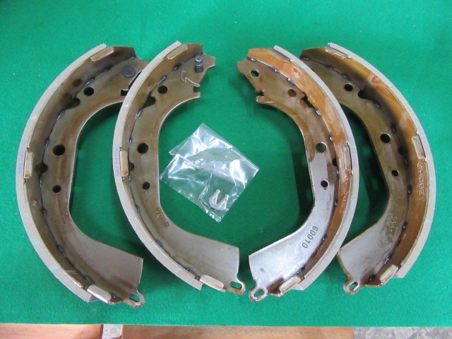 ☆【GH3】40、６０、７０系リヤブレーキシュー　８０’０８～　タクティ商品