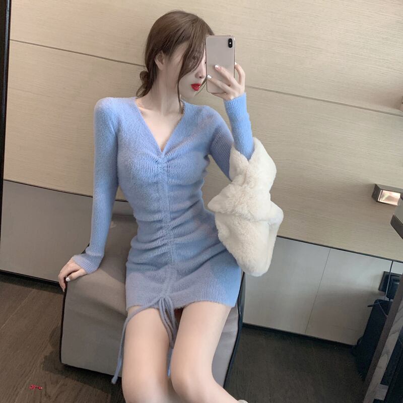 セーター ドレス Vネックスリムフィットショートスカート オータムウィンターニット 秋物 冬物 ブラックストロベリース58342104458