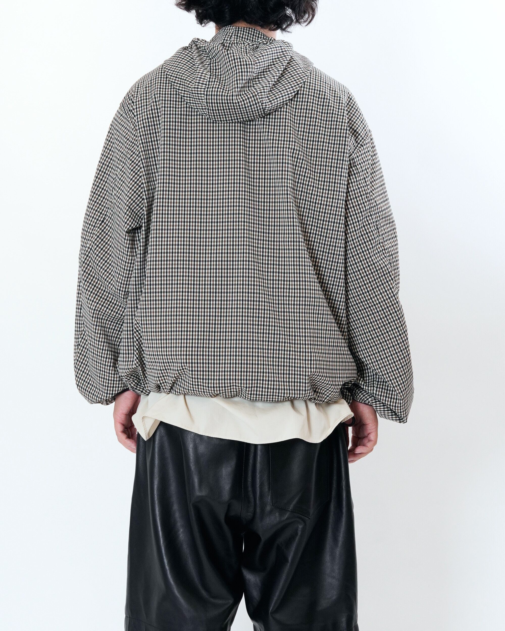 UNIVERSAL PRODUCTS ユニバーサル プロダクツ ジャケット ナイロン アノラック パーカー プルオーバー NYLON ANORAK PARKA 20SS オイスター 3 アウター ブルゾン【メンズ】【中古】【美品】 universal products. 