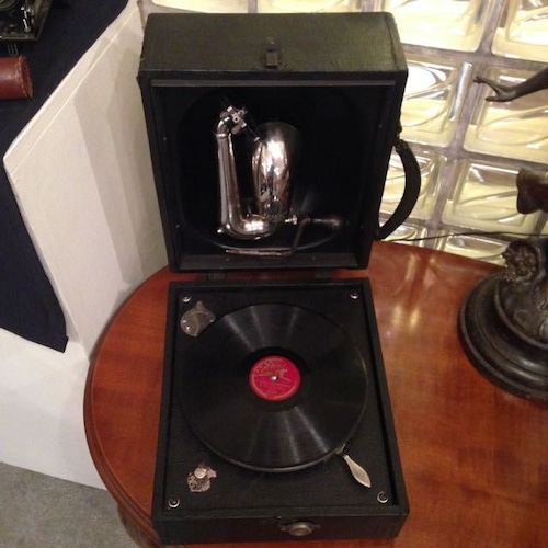 Antique Gramophone "Junior Portable" DECCA 1925