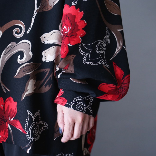 beautiful flower art pattern loose box silhouette open collar shirt