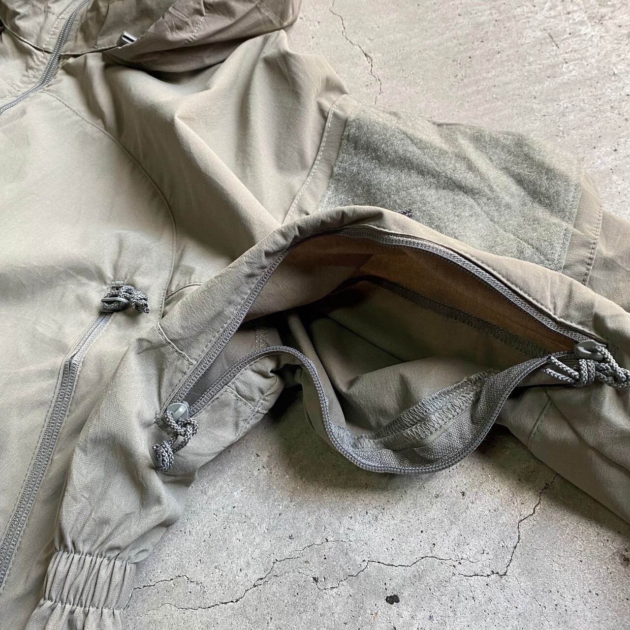 希少 米軍実物 patagonia パタゴニア MARS ソフトシェル アメリカ特殊 