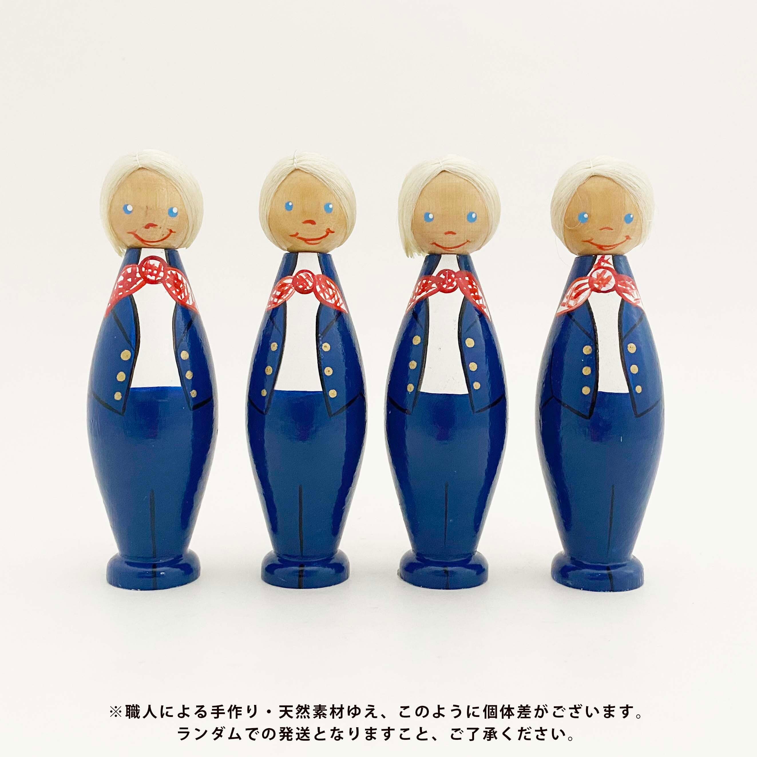 エストニアこけし（赤いスカーフの男の子）