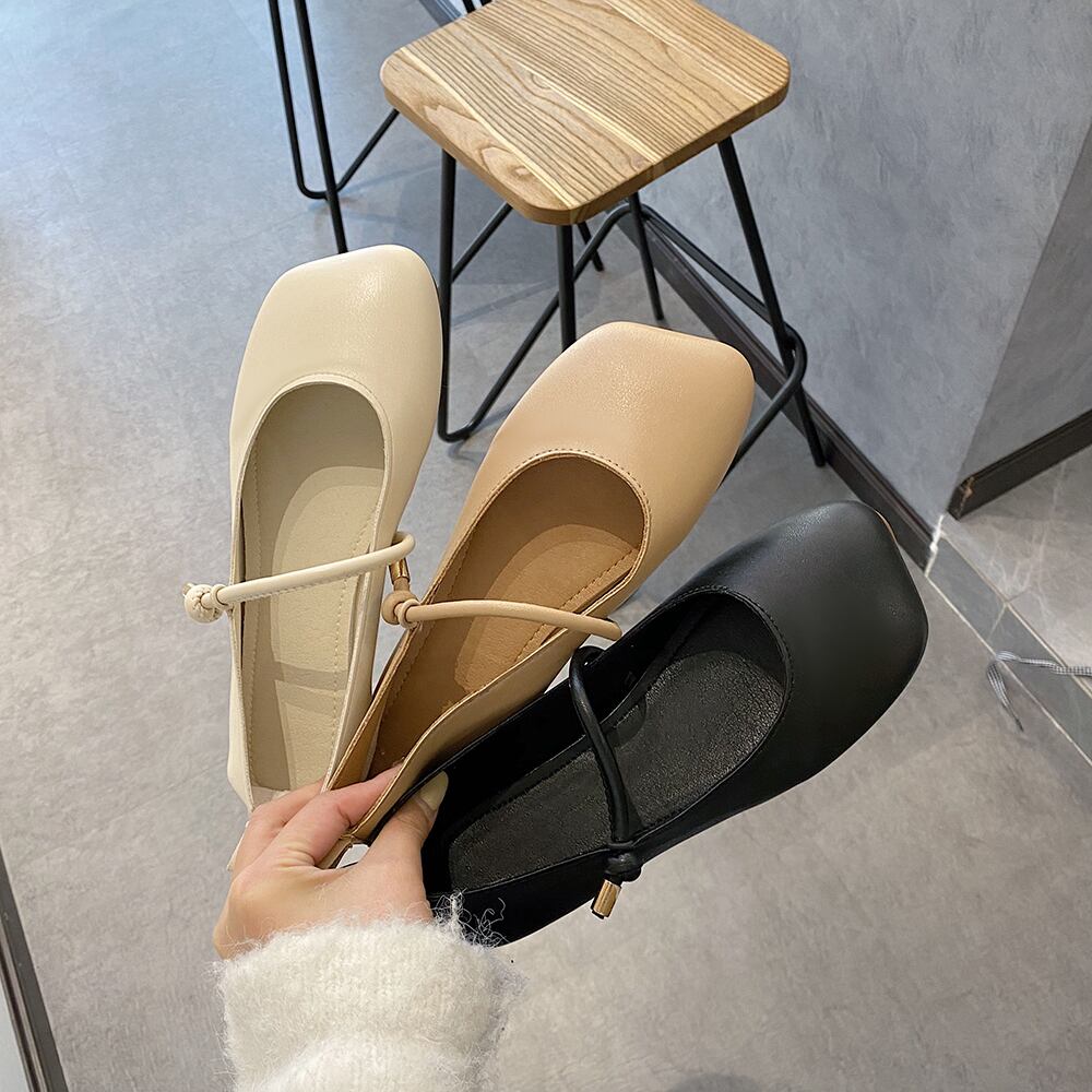 パンプス レディース 3色 スクエアトゥパンプス ぺたんこパンプス スクエアトゥ ストラップ PU かわいい 大人可愛い シンプル カジュアル おしゃれ おとな ナチュラル こなれ感 ラフ キュート ガーリー レトロ 22.5cm 23.0cm 23.5cm 24.0cm 24.5cm 25.0cm カーキ ホワイト ブラック 無地 春 通勤 学生 通学 デート お出かけ 女子会 散歩 カフェ巡り 街歩き 公園デビュー 10代 20代 30代 40代 ママ 韓国系 普段使い ファッション モテ 送料無料