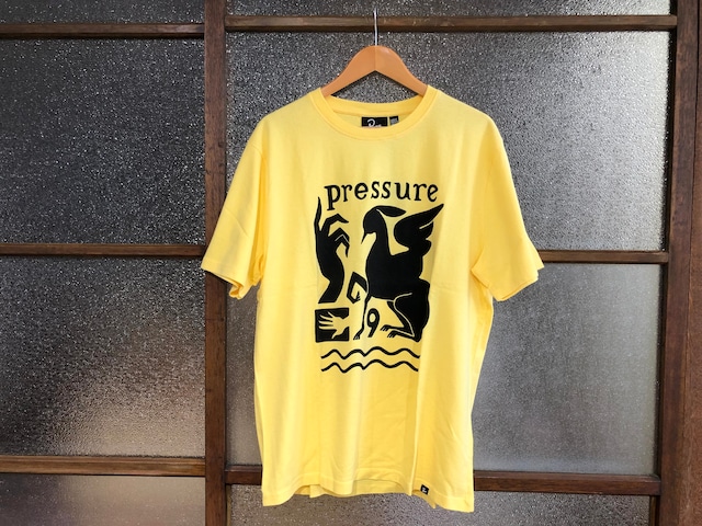 BY PARRA NEIN PRESSURE TEE (YELLOW)