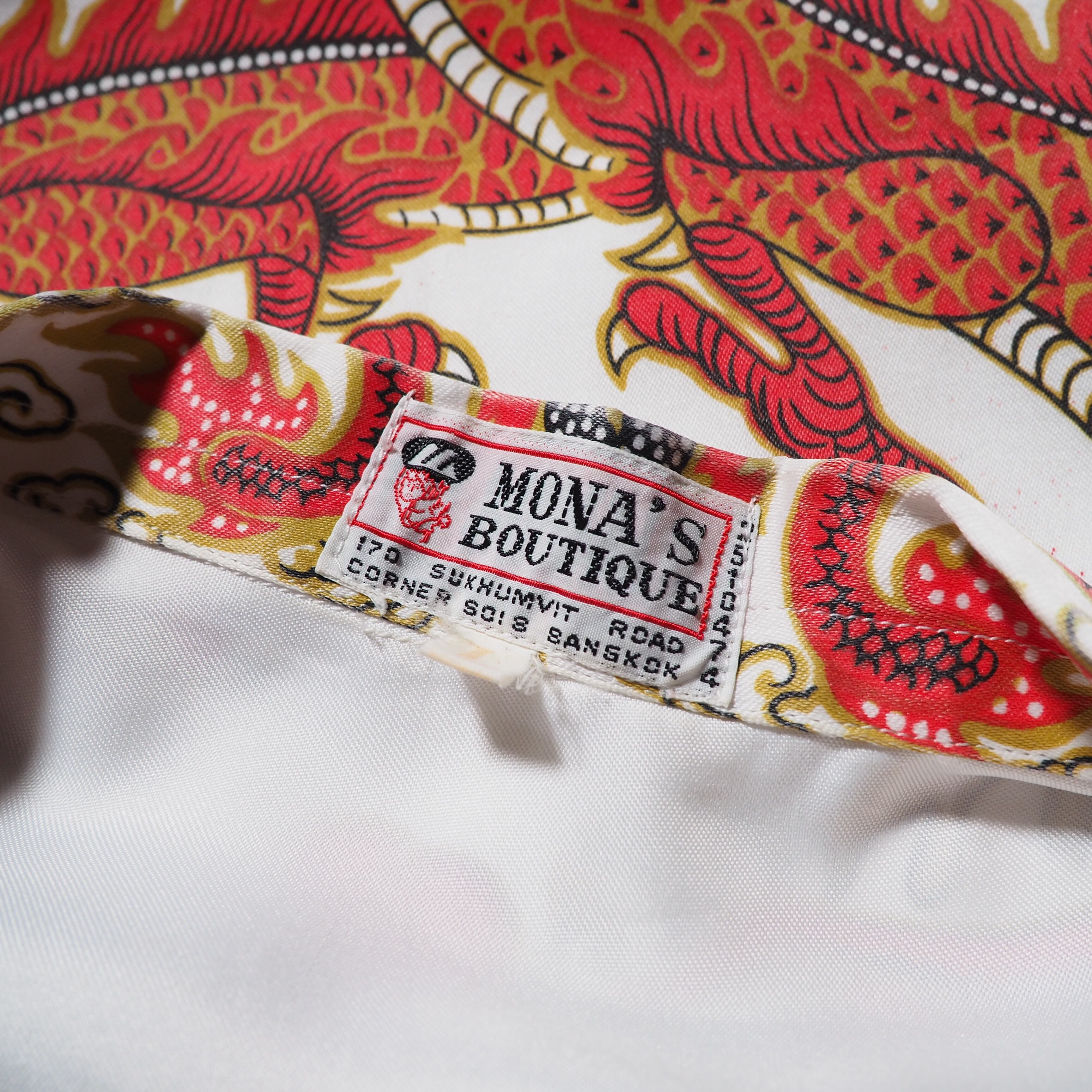 ” Monas Boutique ” Doragon printed vintage loose Open collar SS shirt