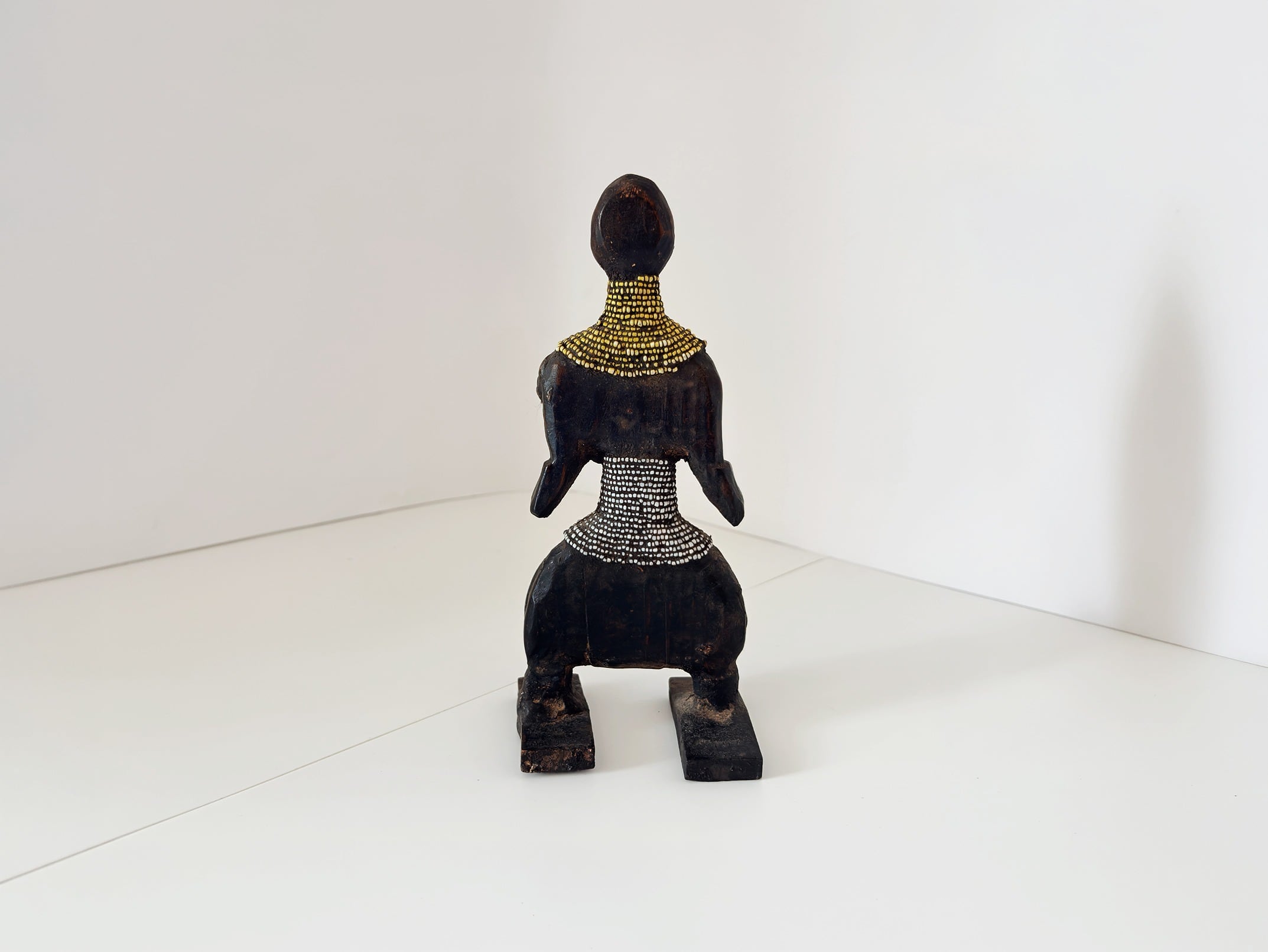ナムジドール カメルーン ナムジ族 人形 ヴィンテージ ビーズ|アフリカンアート プリミティブアート|Vintage Namji Doll | Beaded Wooden Figure from Cameroon – African Tribal
