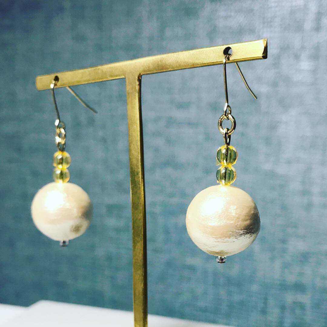 0021:一粒コットンパールピアス