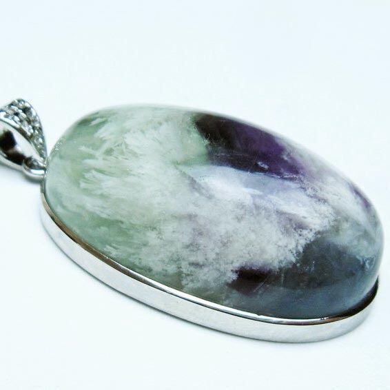 エンジェルフェザー フローライト ペンダント 一点物 112-12027