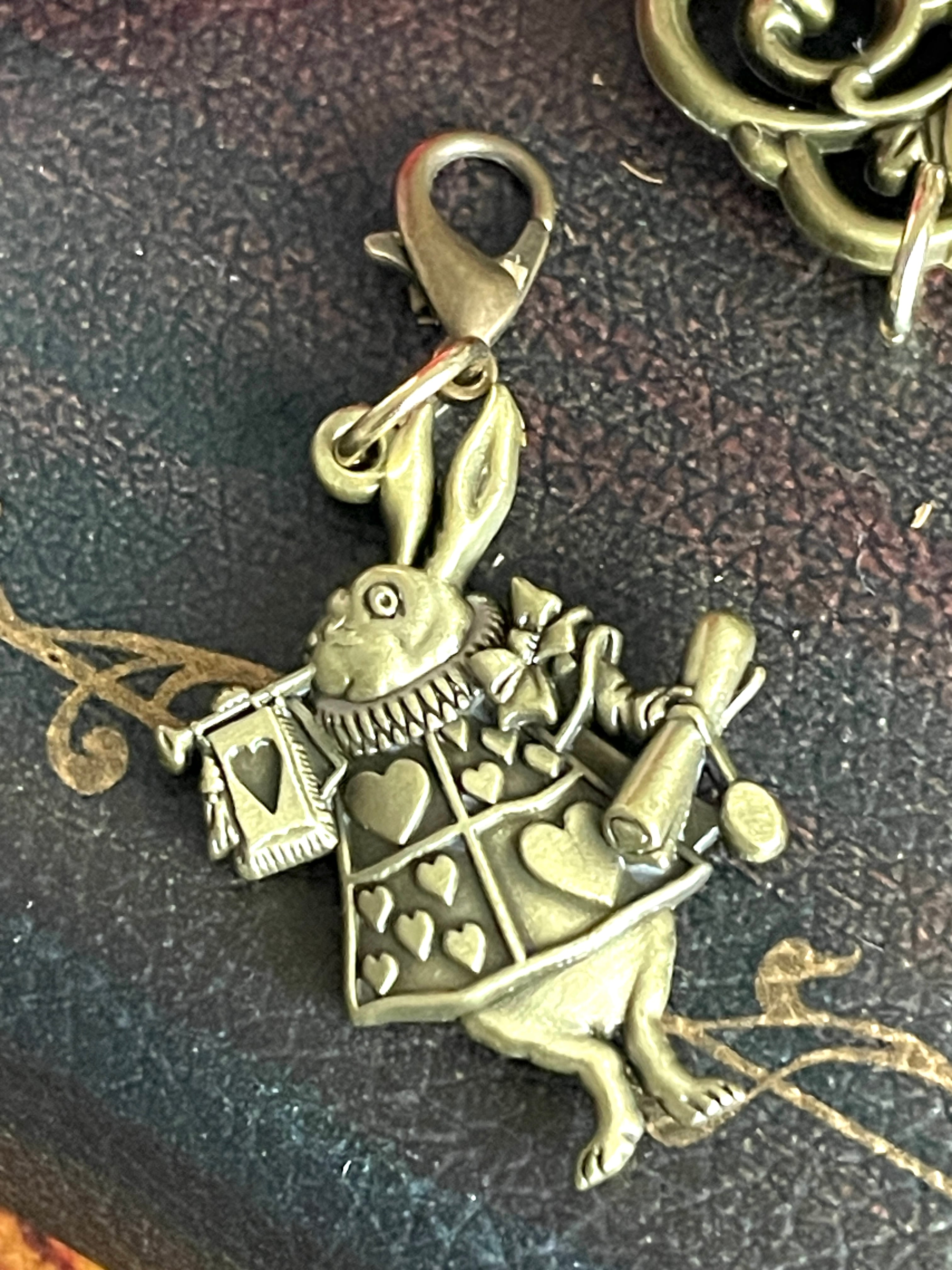 ◇アリス◇ラビット◇白うさぎ◇オーナメント◇キーリング◇バッグ