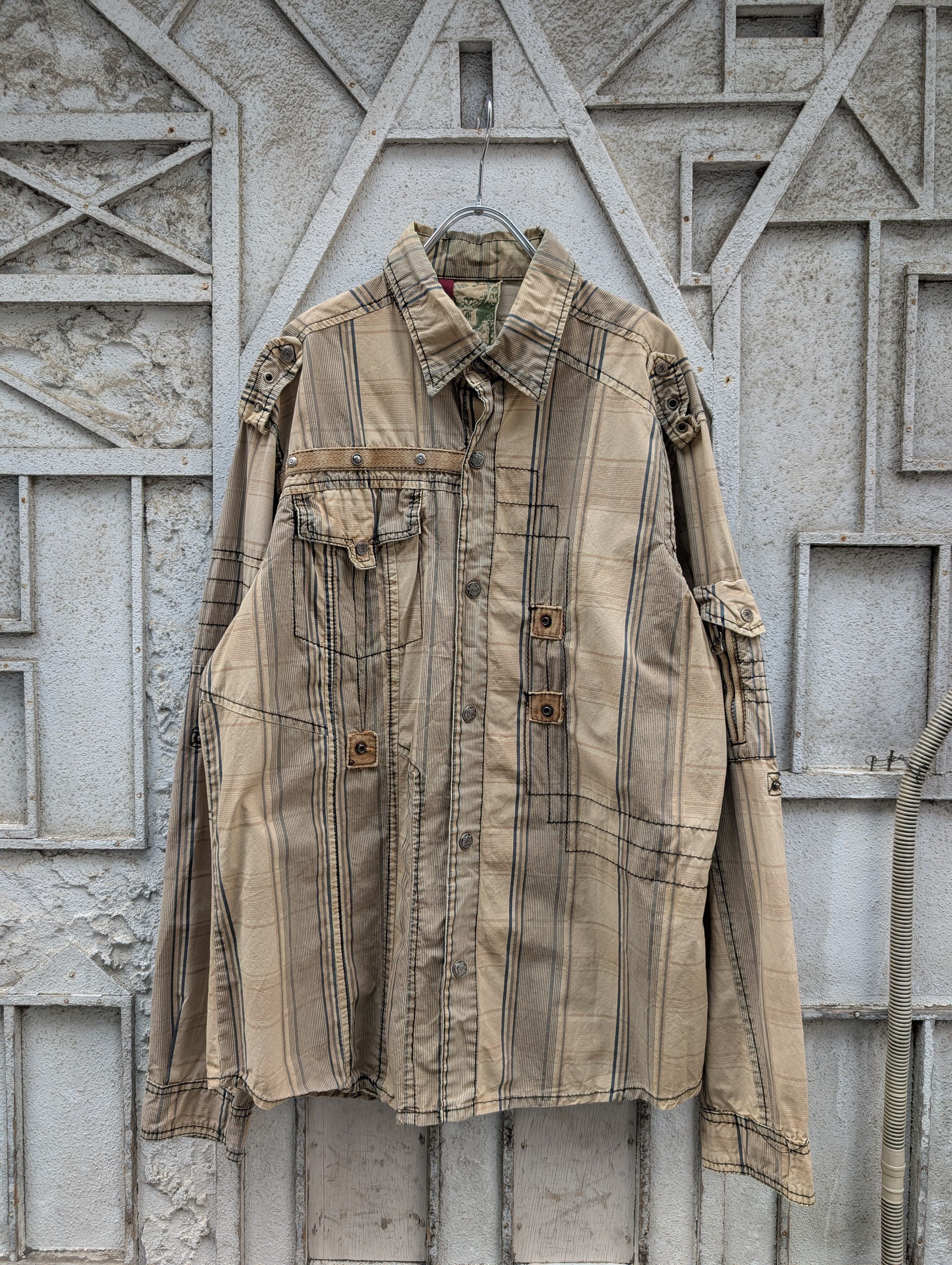 "F.U.S.A.I" grunge design shirt