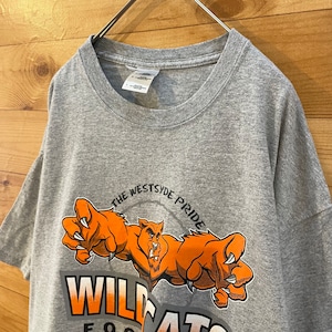 【GILDAN】バックプリント WILDCATS イラスト プリント Tシャツ アメフト L US古着