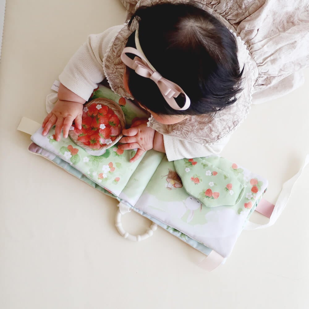 amanoppo | ふんわりえほん「うさぎたちのお茶会」 布絵本 あまのっぽ