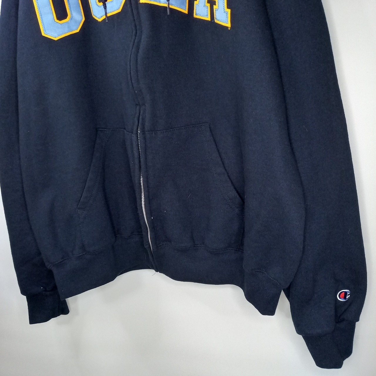 チャンピオン　フルジップパーカー　スウェット　トレーナー　裏起毛　ビッグロゴ