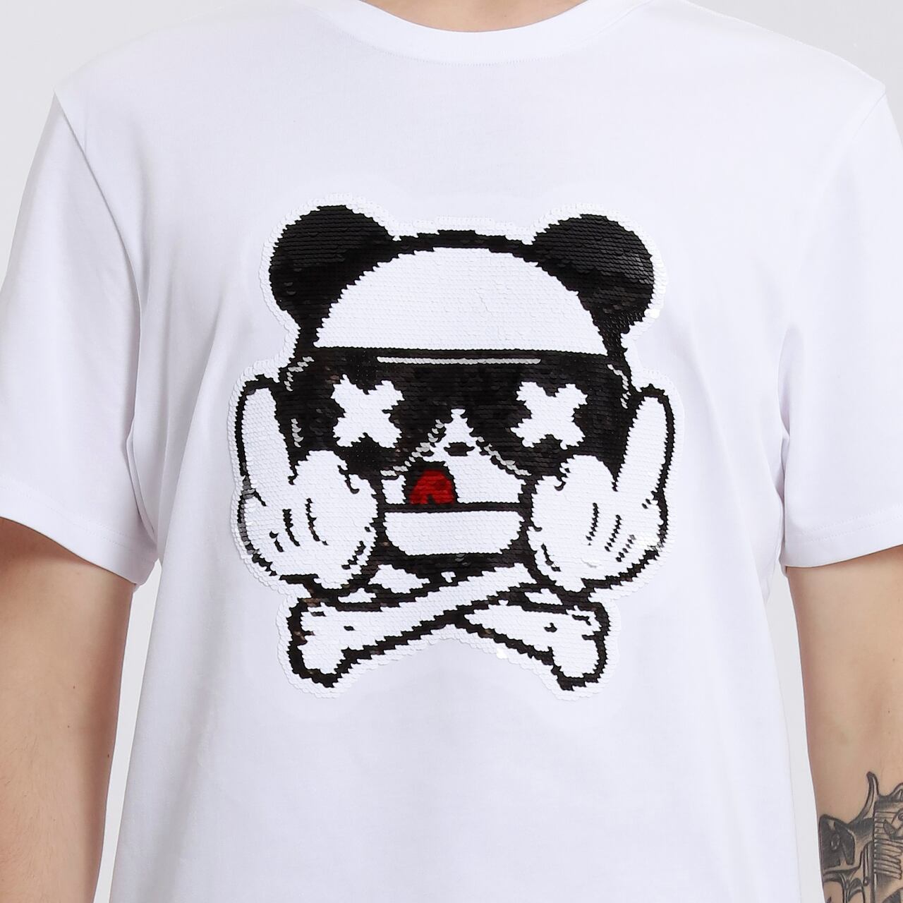 HIPANDA ハイパンダ】メンズ スパンコール パンダ Tシャツ MEN'S
