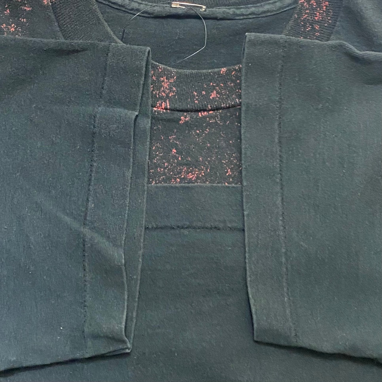 vintage 1992’s GUNS N’ ROSES skull print & embroidery music tee