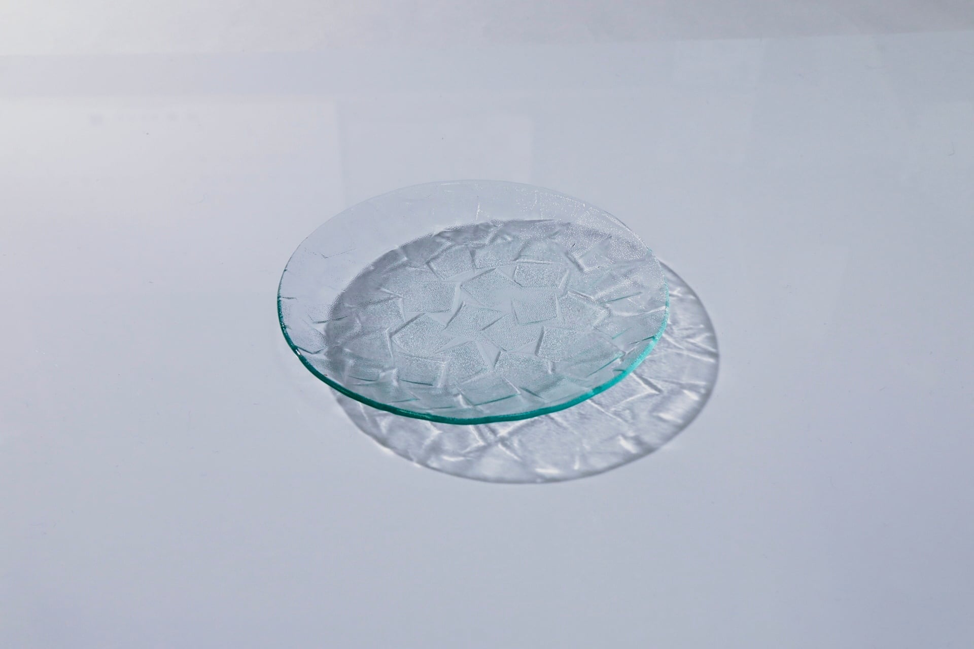昭和型ガラス「しきし」　皿　円形　小（Φ120mm）