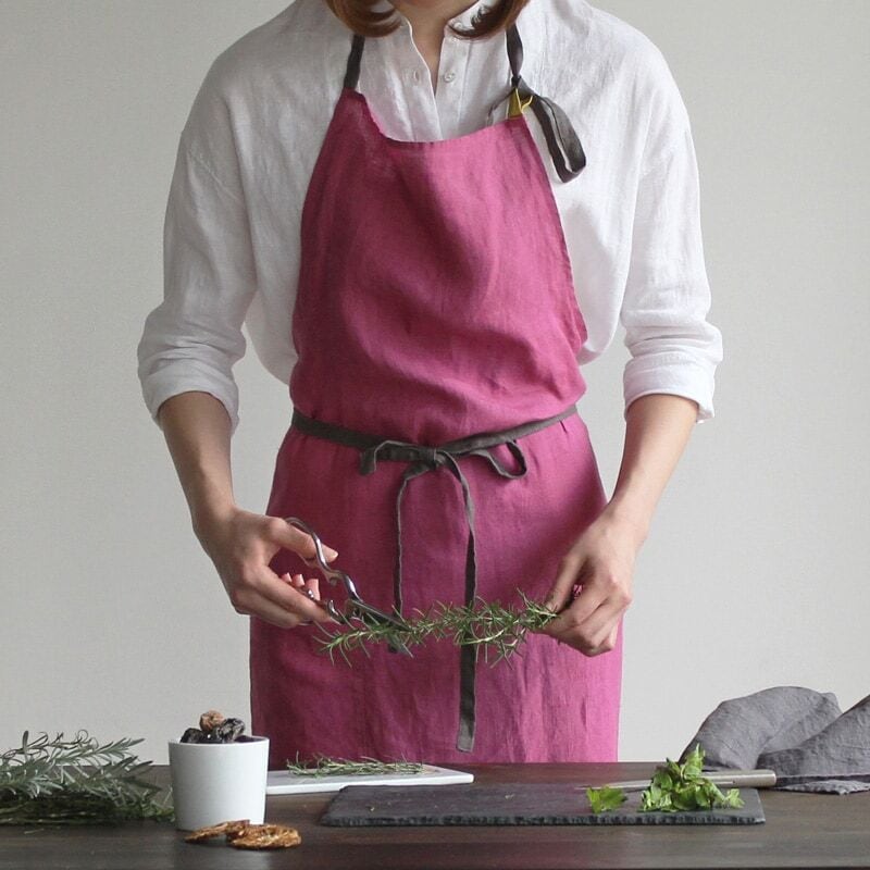バッククロスエプロン　マゼンタピンク Lino e Lina リネン フルエプロン Manon（マゼンタ） | Zakka so-la