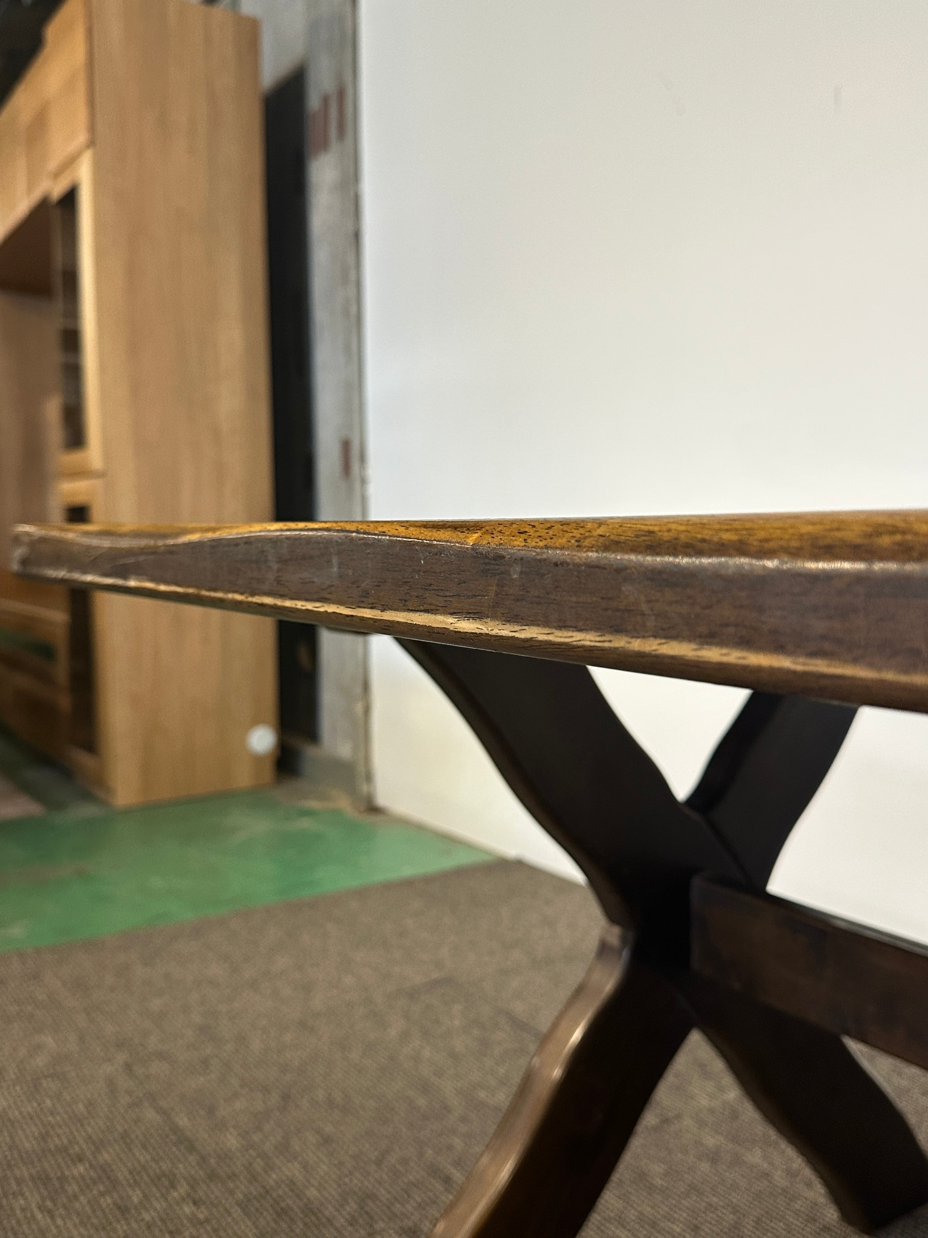 カリモク家具 RUSTIC ダイニングテーブル | トトン