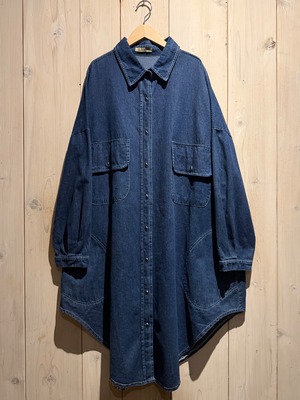 【a.k.a.C.a.k.a vintage】Pocket Gimmick Vintage Oversized Denim Shirt