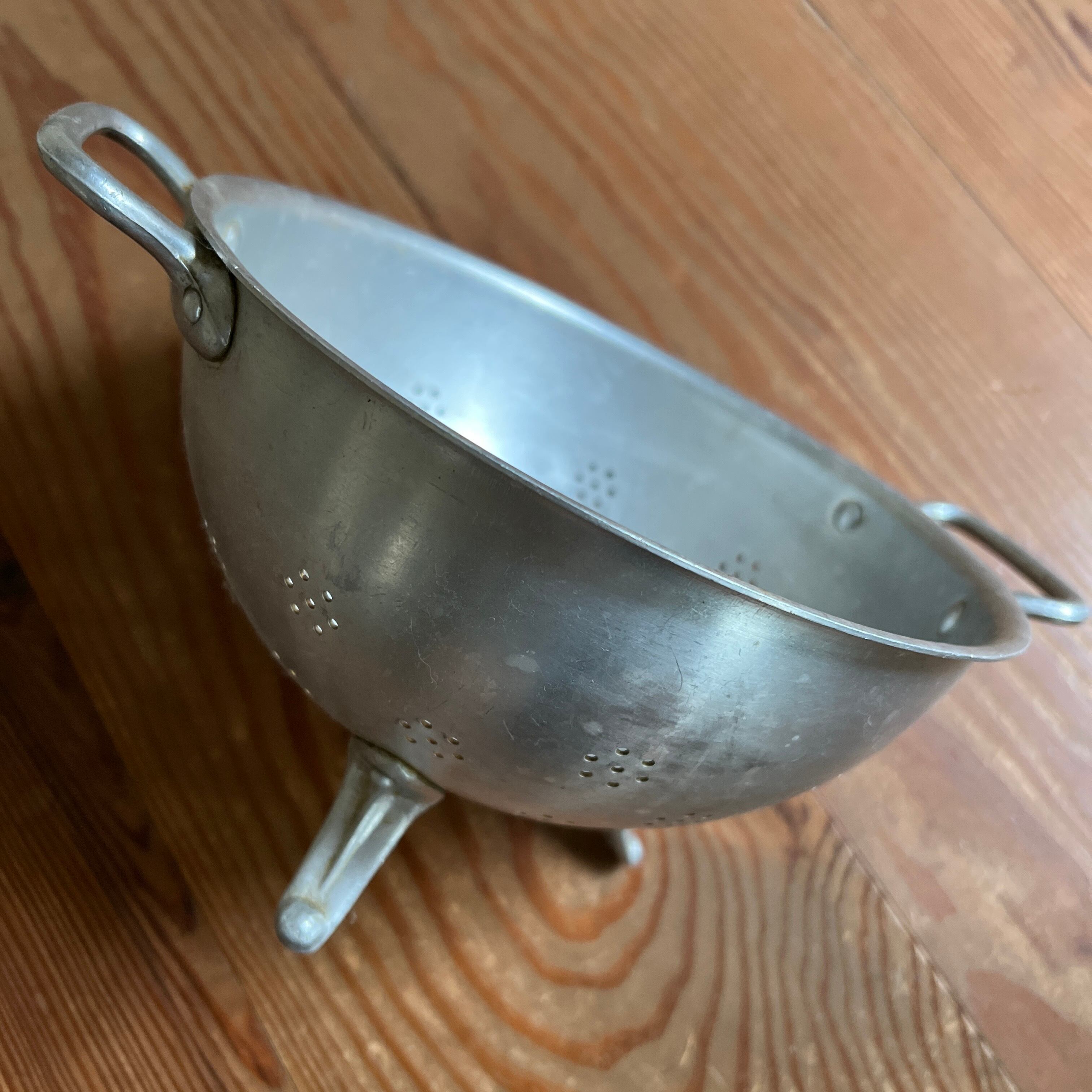 アルミの コランダー フレンチアンティーク