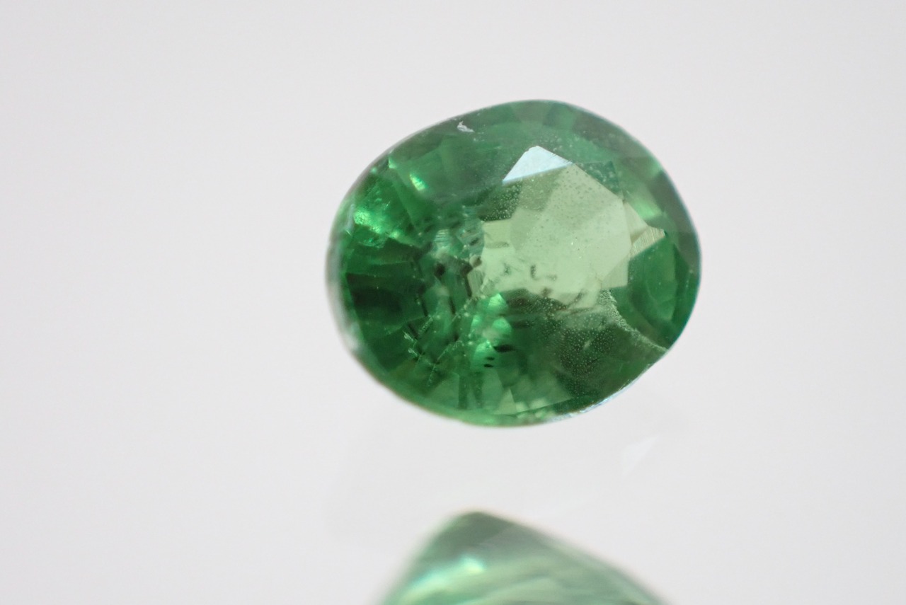 ツァボライト　0.30ct　[C1‐63]