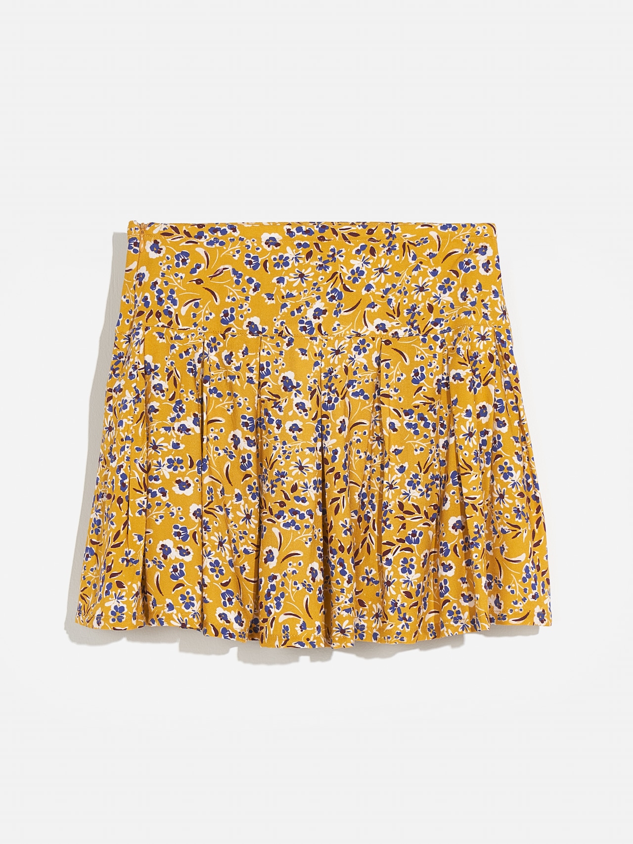 AKA  Pleated Skirt/ Bellerose