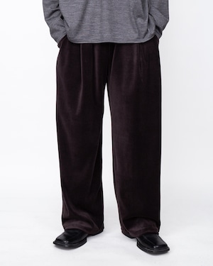 ANDER “VELOUR TUCK PANTS” COLOR : SHINE BROWN