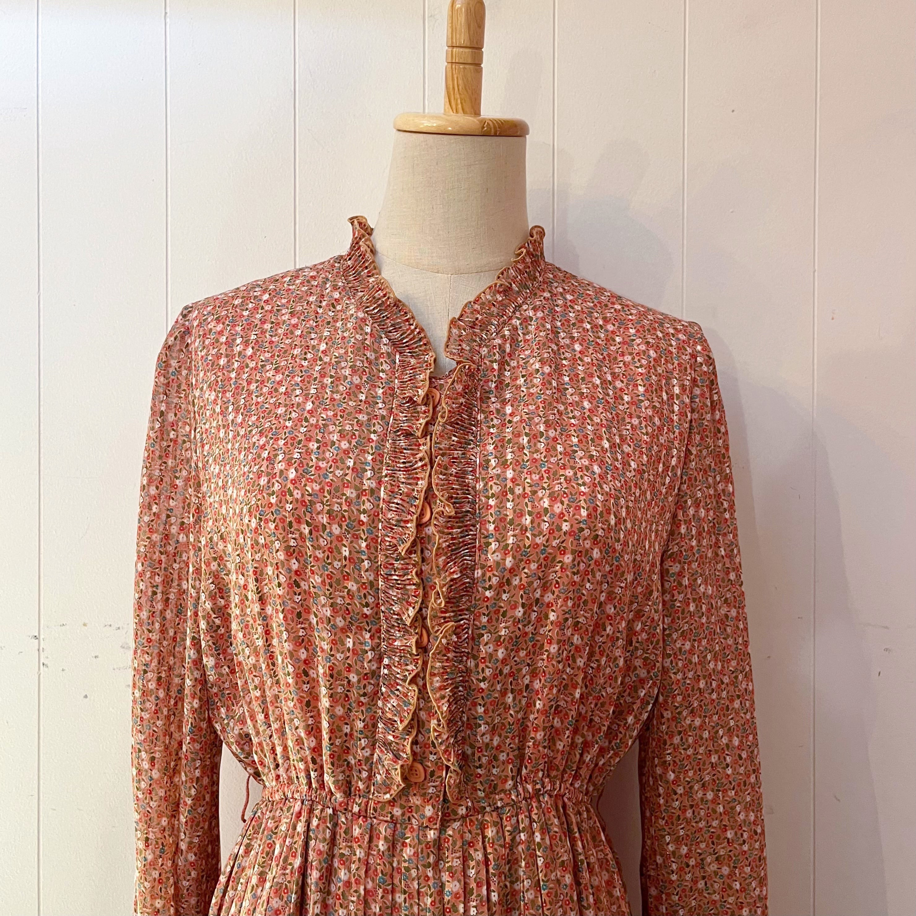 orange mini flower pleats one-piece