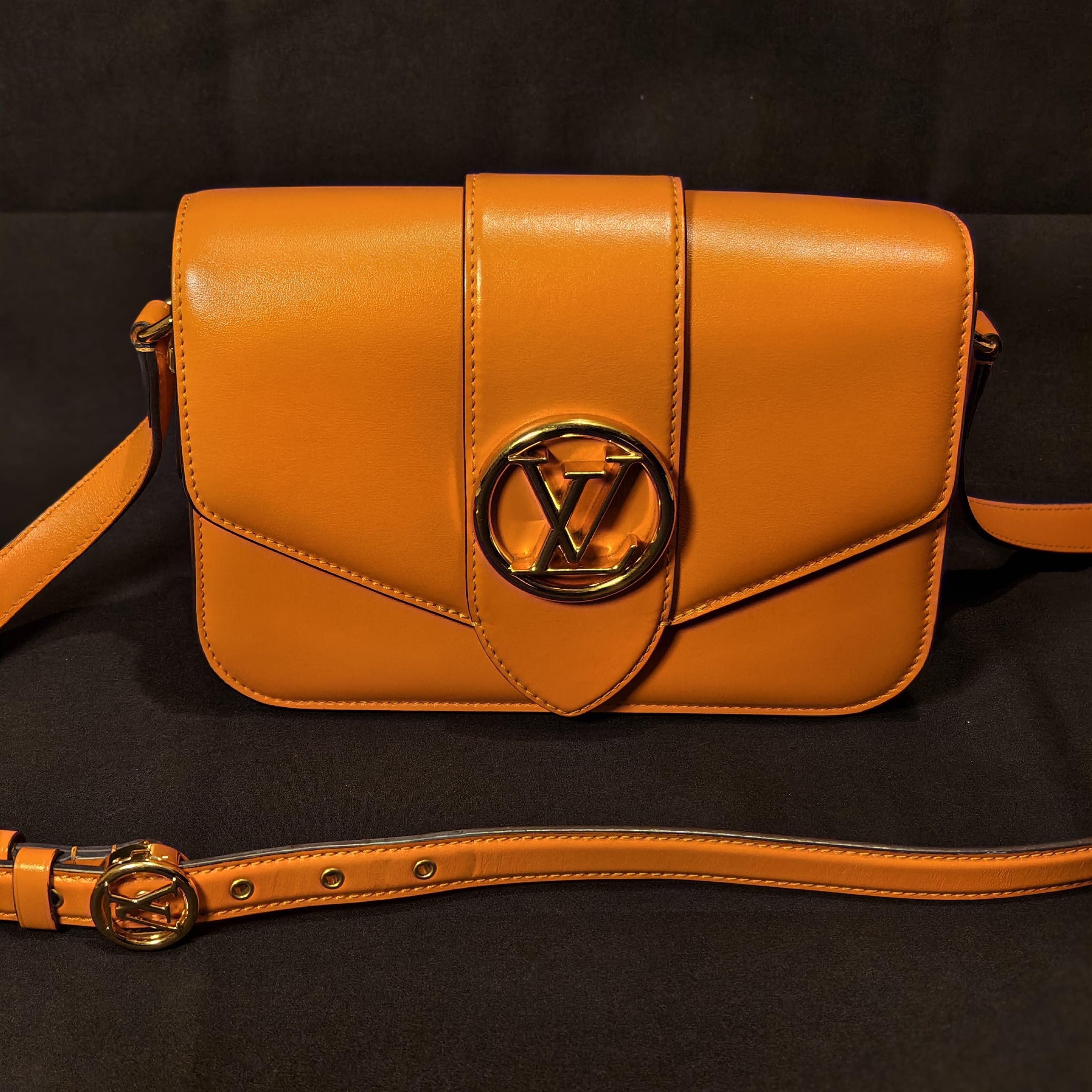 ルイ・ヴィトン LV PONT 9 LVポンヌフ ショルダーバッグ バッグ レディース M55946 送料無料