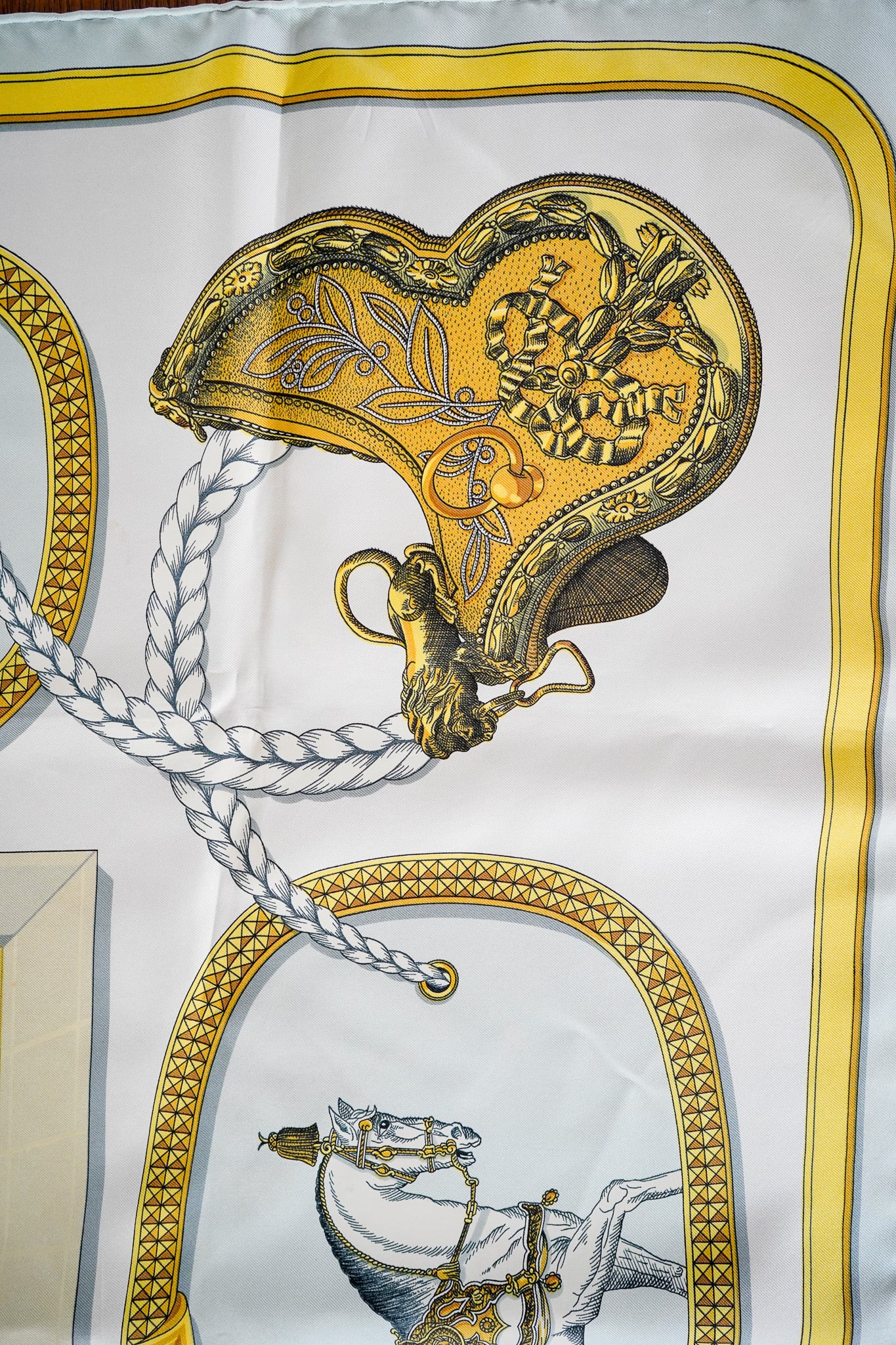 HERMÈS Carre 90 Silk Scarf 